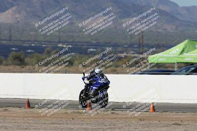 media/Oct-05-2025-CVMA (Sun) [[beeef4f201]]/Race 2-Supersport Middleweight/